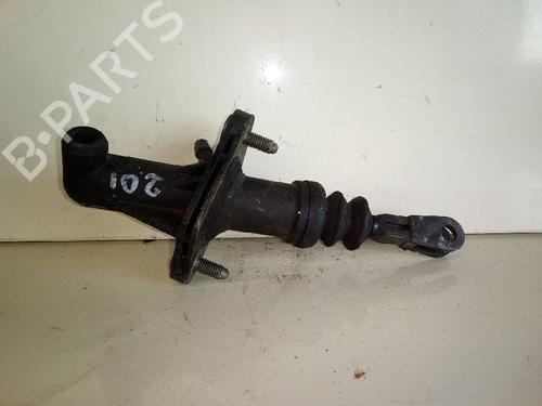 Used Clutch slave cylinder OPEL OMEGA B (V94) 2.0 16V (F69, M69, P69) (136 hp) 13966635