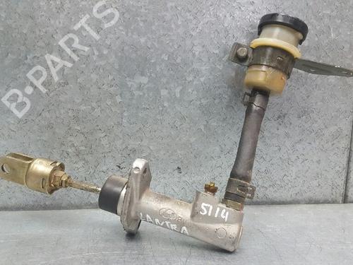 Clutch slave cylinder HYUNDAI LANTRA II Estate (J-2) 1.6 16V | BP13971069M113 
