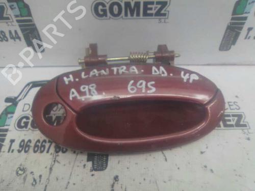 Front right exterior door handle HYUNDAI LANTRA II (J-2) 1.6 16V (114 hp) 12792847