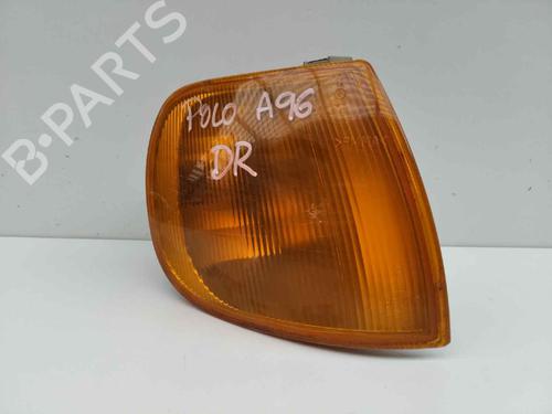 Used Right front indicator VW POLO III (6N1) 64 1.9 SDI (64 hp) 12725482