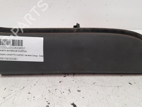 Used Tailgate handle Tailgate handle NISSAN SERENA (C23) 2.3 D (75 hp) 12779271 12779271