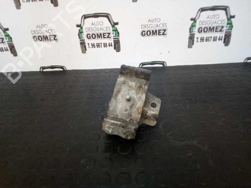 Used Engine mount FORD MAVERICK (UDS, UNS) 2.7 TD (100 hp) 12809102