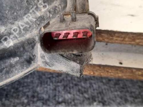 Used Radiator fan CHRYSLER VOYAGER / GRAND VOYAGER III (GS_, NS_) 2.5 TD (116 hp) 12711351