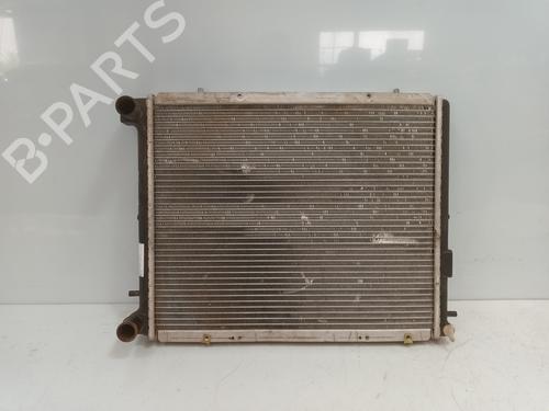 Used Water radiator RENAULT TRAFIC Van (T_, P_, V_) 2.1 D (58 hp) 19574320