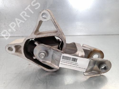 Engine mount MERCEDES-BENZ A-CLASS (W176) A 200 CDI (176.001) (136 hp) 12770076