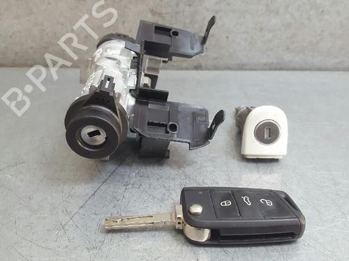 Andre VW POLO V (6R1, 6C1) 1.2 TSI (90 hp) 13975767