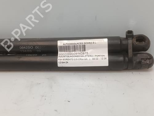 Tailgate lift support KIA SORENTO I (JC)  | BP26004345C138 