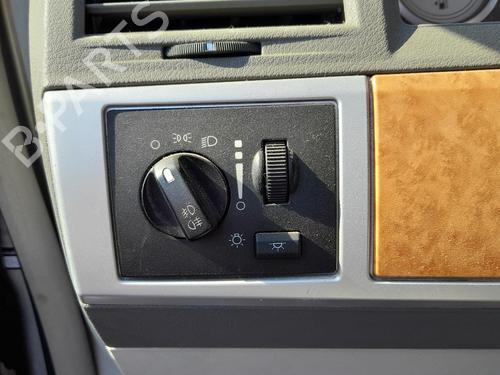 Forlygtekontakt CHRYSLER GRAND VOYAGER V (RT) 2.8 CRDi (163 hp) 17899495