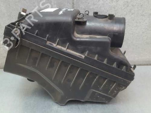 Used Air filter box TOYOTA AVENSIS Saloon (_T25_) 2.2 D-4D (ADT251_, ADT251R) (150 hp) 13976203