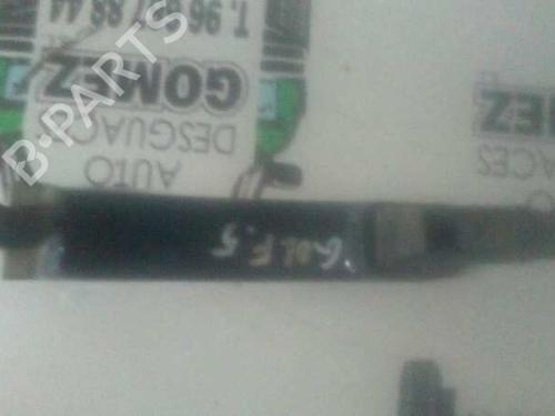 Rear right exterior door handle VW GOLF V (1K1) 2.0 TDI | BP12795667C130 