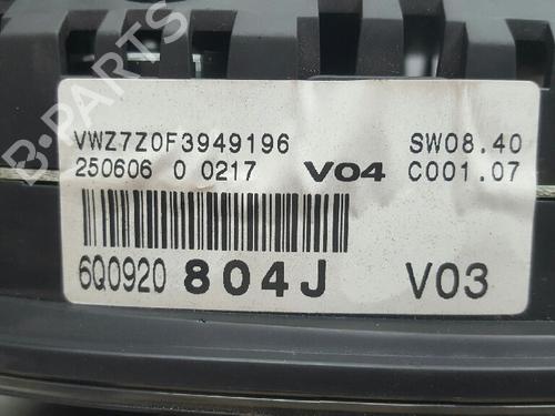 Used Instrument cluster VW POLO (9N_, 9A_) 1.4 TDI (70 hp) 12764911