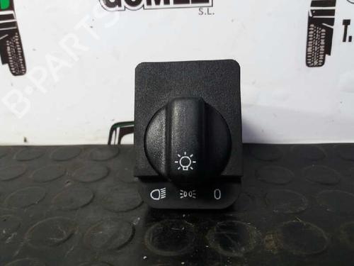 Used Headlight switch Headlight switch OPEL CORSA B (S93) 1.7 D (F08, F68, M68) (60 hp) 12817138 12817138