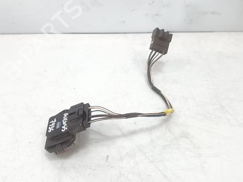 Varmeblæsermodstand TOYOTA AVENSIS Saloon (_T25_) 2.2 D-4D (ADT251_, ADT251R) (150 hp) 31651570