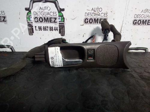 Used Front left interior door handle Front left interior door handle AUDI A4 B6 (8E2) 2.0 (130 hp) 12749460 12749460