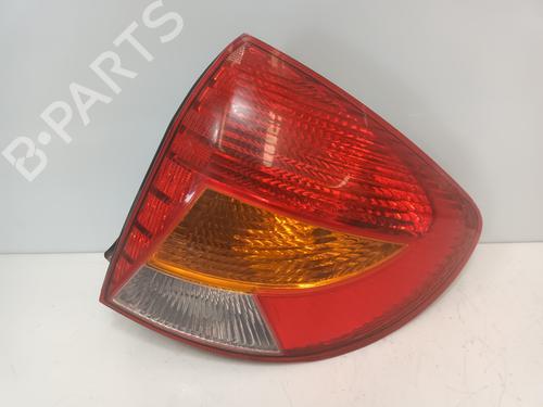 Used Right taillight KIA RIO I Hatchback (DC) 1.5 16V (98 hp) 19156054