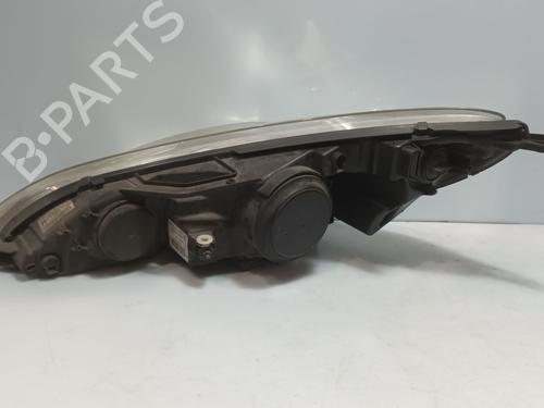 Right headlight PEUGEOT 407 (6D_) 2.0 (6DRFNB, 6DRFNE) | BP31982081C29