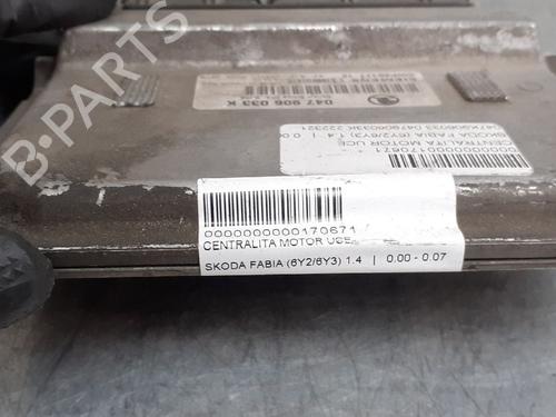Used Engine control unit (ECU) SKODA FABIA I (6Y2) [1999-2008]  12717936