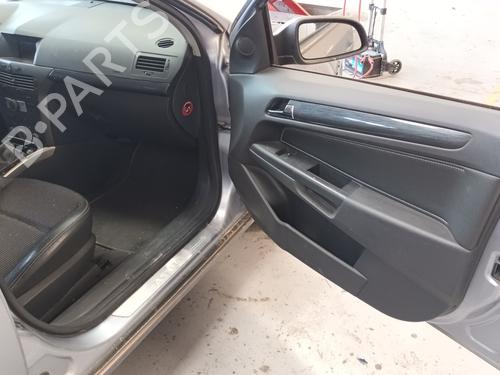 Engine control unit (ECU) OPEL ASTRA H (A04) 1.7 CDTI (L48) | BP12785702M57