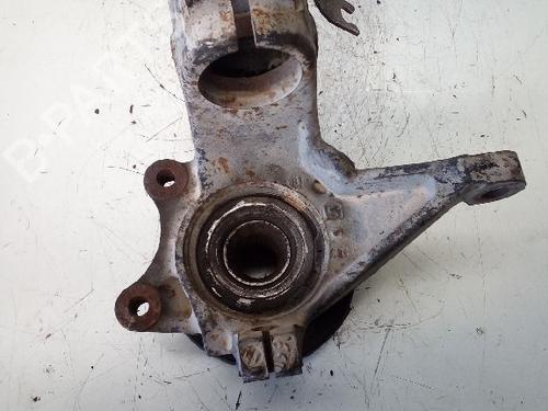 Right front steering knuckle PEUGEOT 306 (7B, N3, N5) 1.6 SR | BP12744717M26 