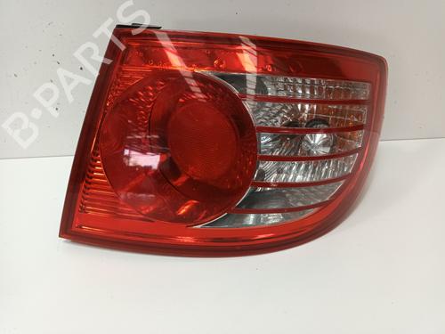 Used Right taillight HYUNDAI ELANTRA III (XD) 1.6 (105 hp) 16197798