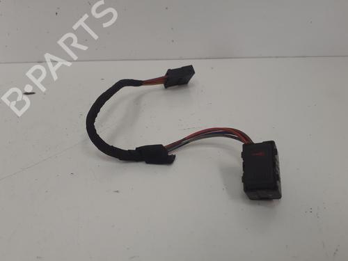 Commutateur AUDI A4 B5 (8D2) 2.8 quattro (193 hp) 12790570