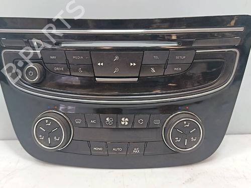 Used Climate control Climate control 38751418 38751418