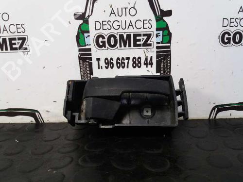 Used Front right interior door handle Front right interior door handle 12685655 12685655