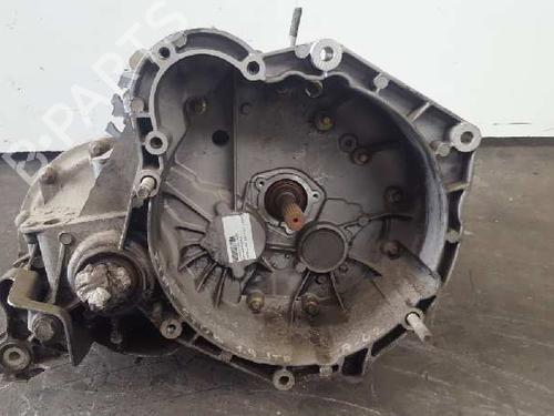 Used Gearbox FIAT STILO (192_) 1.9 JTD (192_XE1A) (115 hp) 12688348