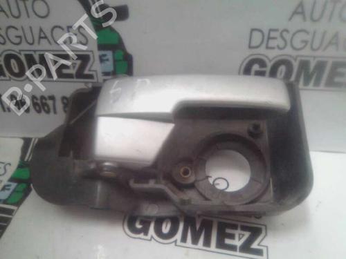 Used Front right interior door handle Front right interior door handle 12797516 12797516