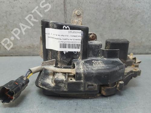 Used Rear right lock KIA CERATO I Hatchback (LD) 1.6 (105 hp) 12749064