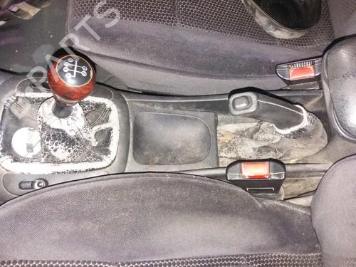 Left front steering knuckle OPEL VECTRA B (J96) 1.8 i 16V (F19) | BP12753199M25