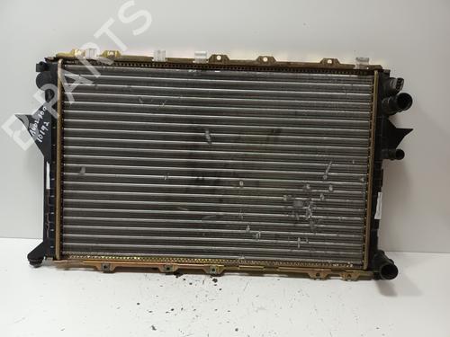 Radiateur à eau AUDI 100 C4 Saloon (4A2) 2.3 E (133 hp) 15959771