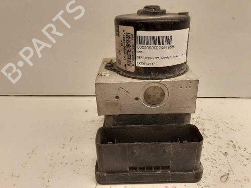 Used ABS pump SEAT LEON (1P1) [2005-2013]  12931889