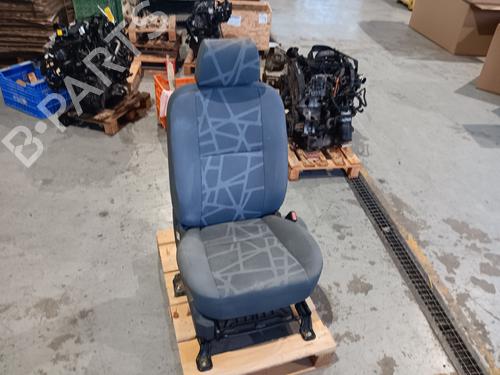 Asiento delantero derecho FORD TRANSIT CONNECT (P65_, P70_, P80_) 1.8 Di (75 hp) 31126988
