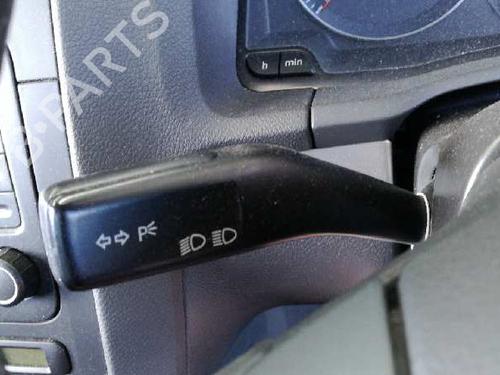 Used Steering column stalk VW GOLF V (1K1) [2003-2010]  12717708
