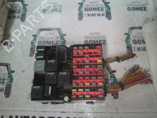 Used Fuse box FORD FIESTA V (JH_, JD_) 1.4 TDCi (68 hp) 12790983