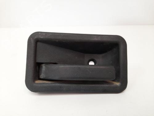 Used Front left interior door handle Front left interior door handle 12759305 12759305