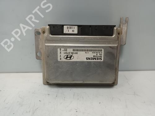 Used Engine control unit (ECU) HYUNDAI SANTA FÉ I (SM) 2.7 V6 4x4 (173 hp) 22899422