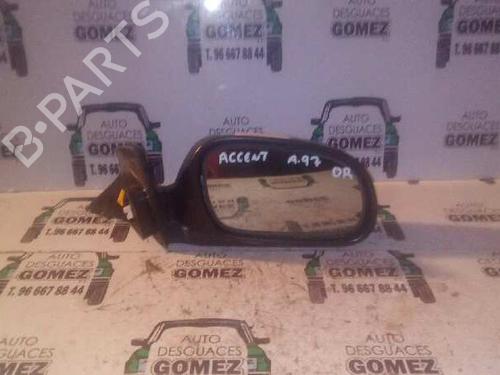 Used Right mirror HYUNDAI ACCENT I (X-3) 1.5 i 16V (99 hp) 12795491