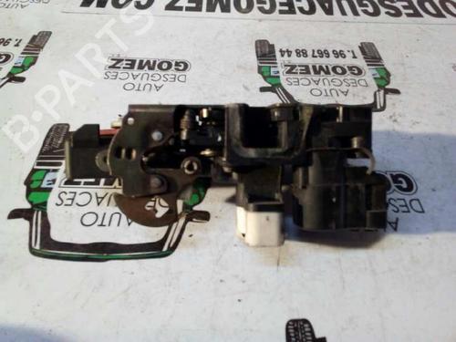 Front left lock OPEL FRONTERA B (U99) 2.2 i (6B_ZC, 6B_VF, 6B_66, 6B_76) | BP12693686C98 