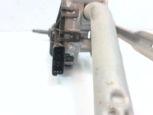 Front wiper motor PEUGEOT 208 I (CA_, CC_) 1.2 VTI 82 | BP27458044M29