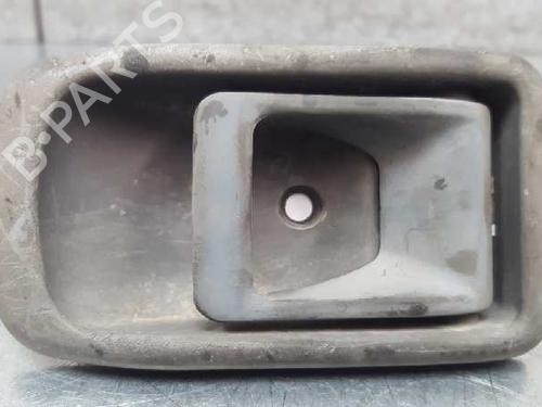 Used Front right interior door handle Front right interior door handle 12806962 12806962