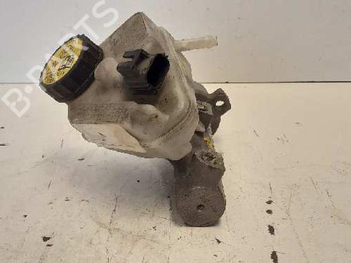 Brake master cylinder FORD MONDEO I Saloon (GBP) 2.0 i 16V | BP12684809M77 