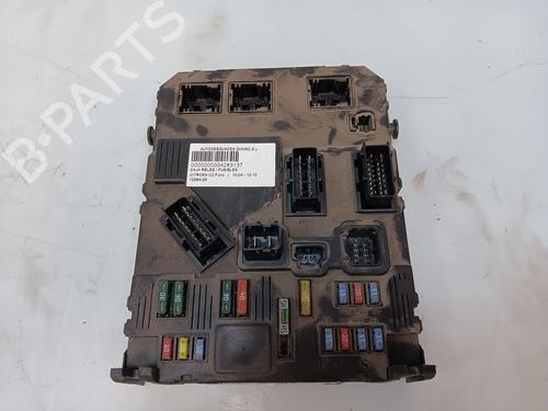 Used Fuse box CITROËN C2 (JM_) 1.4 (73 hp) 26913049