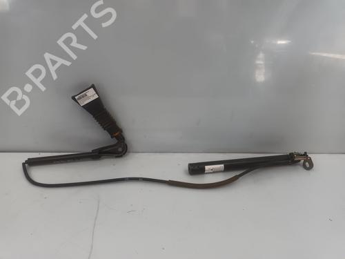 Annen OPEL VECTRA A (J89) 2.0 i (F19, M19) (115 hp) 31143823