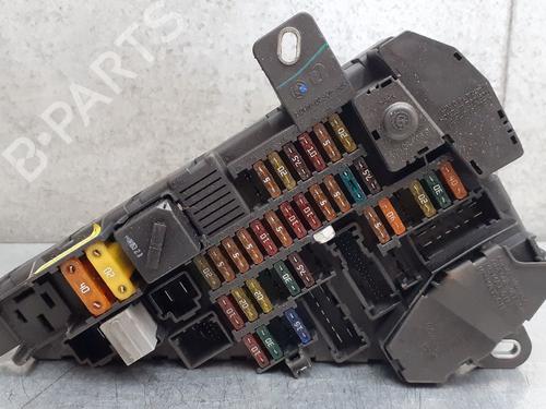 Used Fuse box BMW 5 (E60) 530 d (218 hp) 12748784