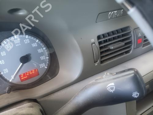 Venstre foran invendig håndtak SKODA OCTAVIA I Combi (1U5) 1.6 | BP19111120I13 