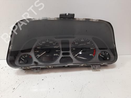 Used Instrument cluster PEUGEOT 306 (7B, N3, N5) 1.9 D (69 hp) 15987741