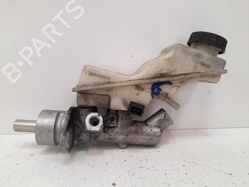 Used Brake master cylinder TOYOTA AVENSIS Estate (_T25_) 2.0 D-4D (ADT250_, ADT250R) (126 hp) 12744732
