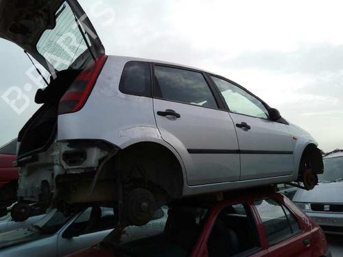 Clutch slave cylinder FORD FIESTA V (JH_, JD_) 1.4 TDCi | BP17899428M113